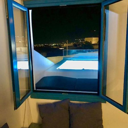 Oldtown Suites Fira Екстер'єр фото