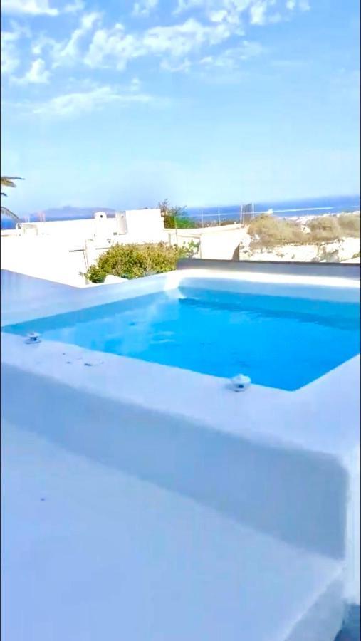 Oldtown Suites Fira Екстер'єр фото