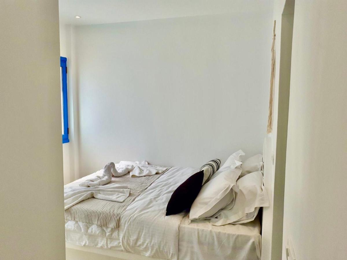 Oldtown Suites Fira Екстер'єр фото