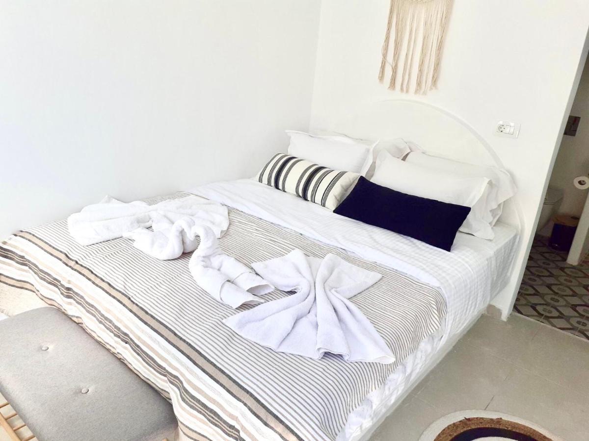 Oldtown Suites Fira Екстер'єр фото