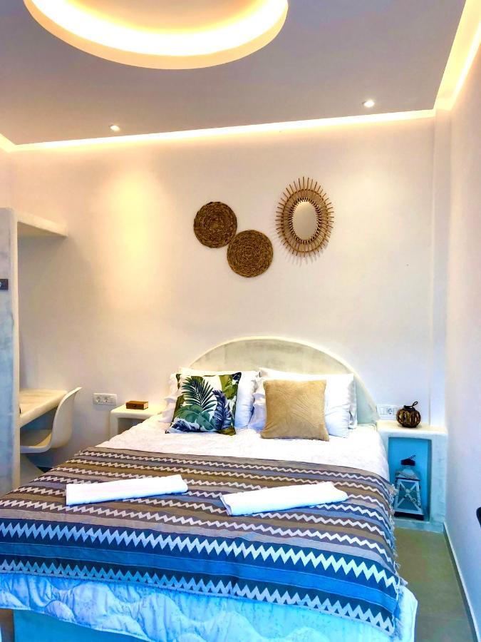 Oldtown Suites Fira Екстер'єр фото