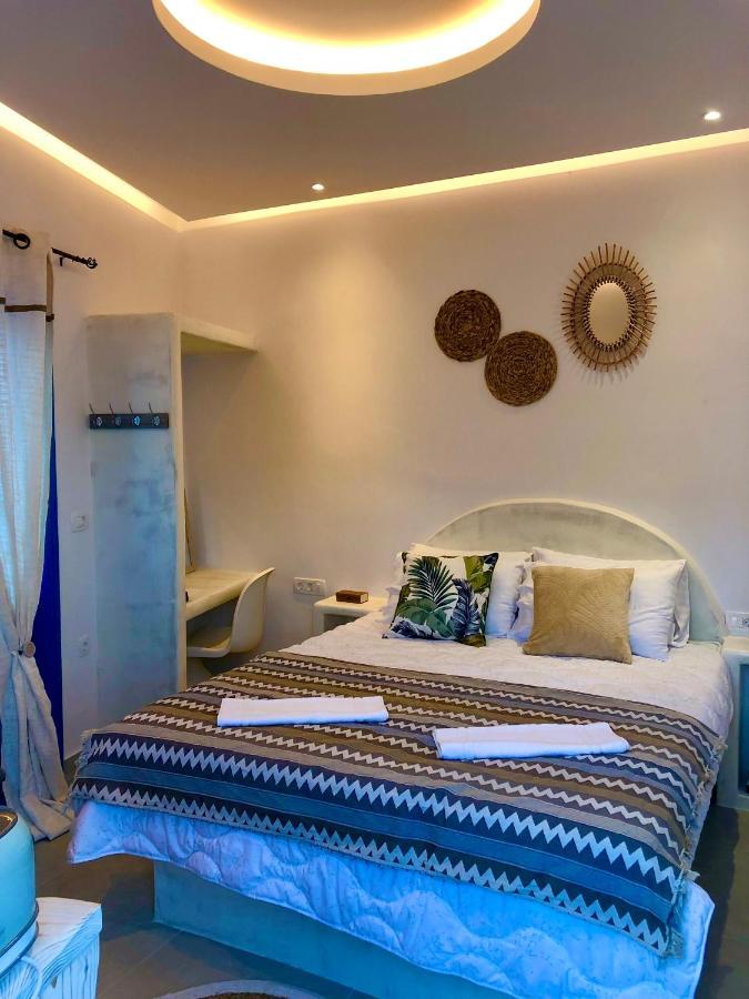 Oldtown Suites Fira Екстер'єр фото
