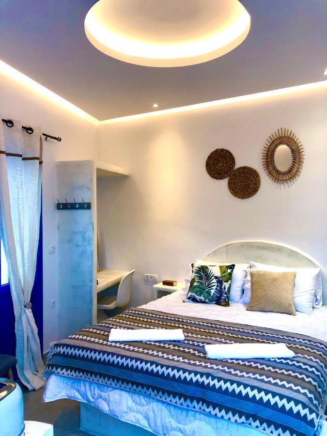 Oldtown Suites Fira Екстер'єр фото
