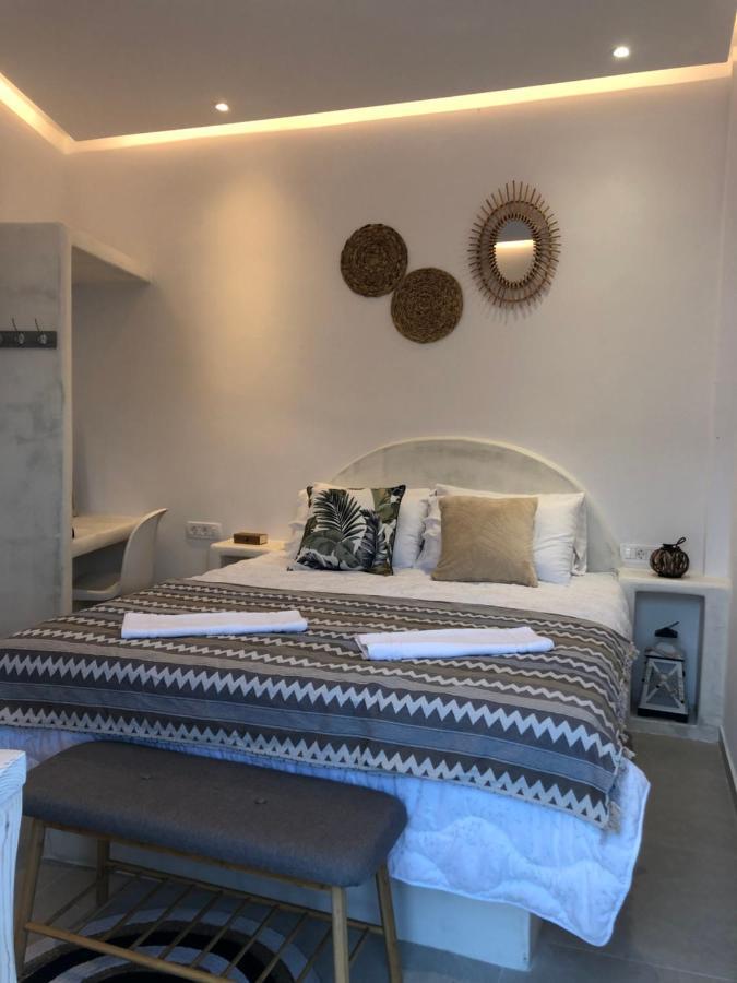 Oldtown Suites Fira Екстер'єр фото