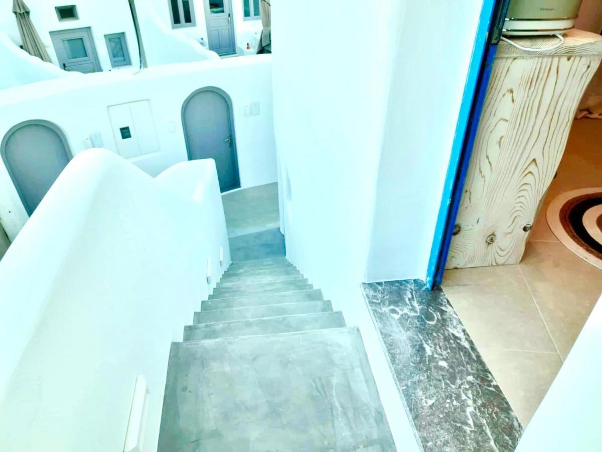 Oldtown Suites Fira Екстер'єр фото
