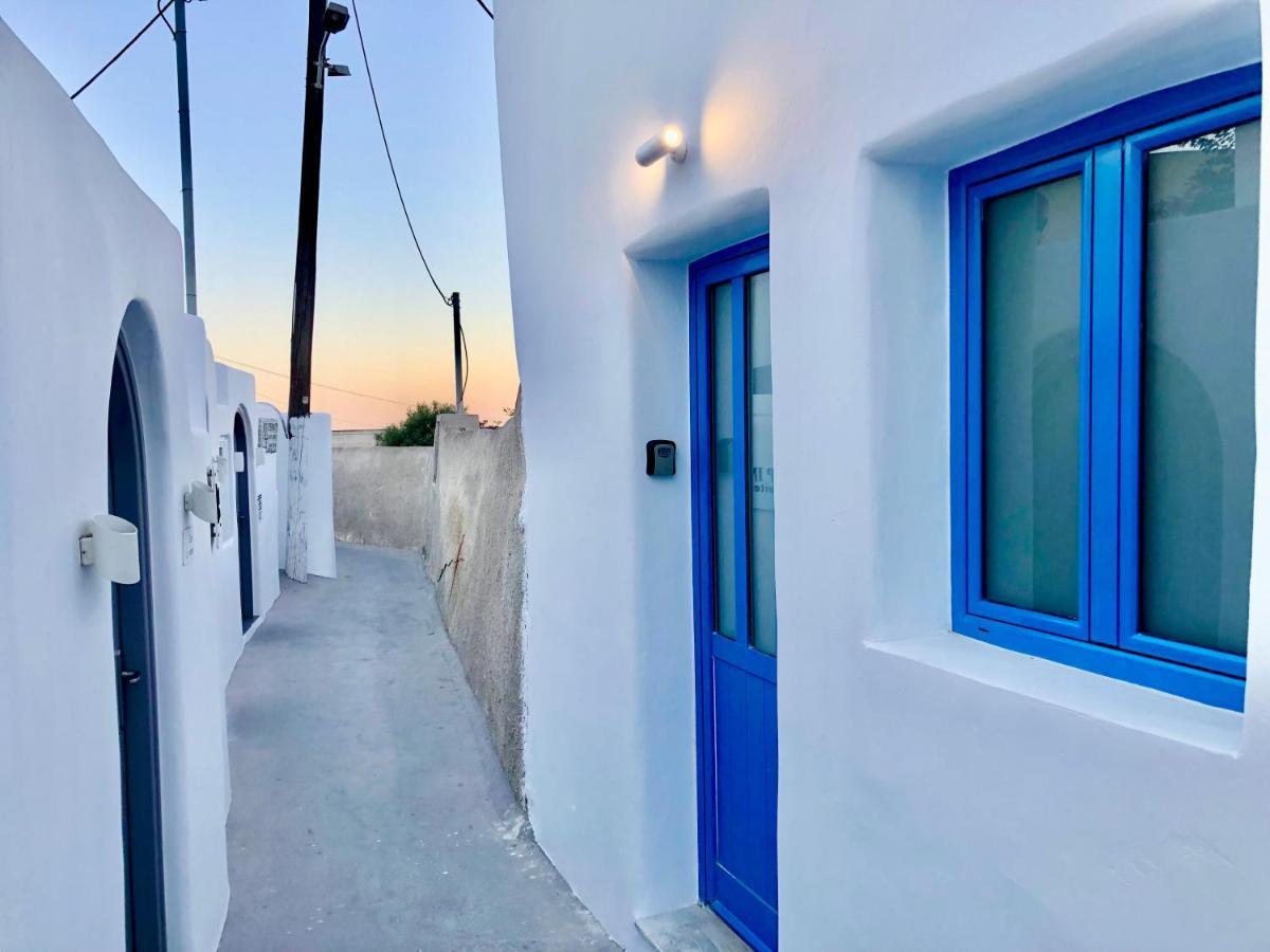 Oldtown Suites Fira Екстер'єр фото