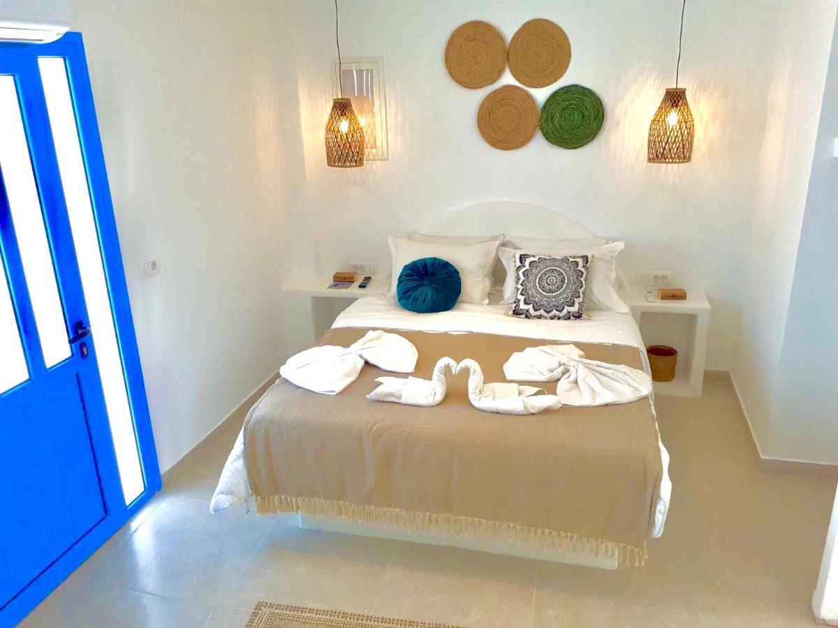 Oldtown Suites Fira Екстер'єр фото