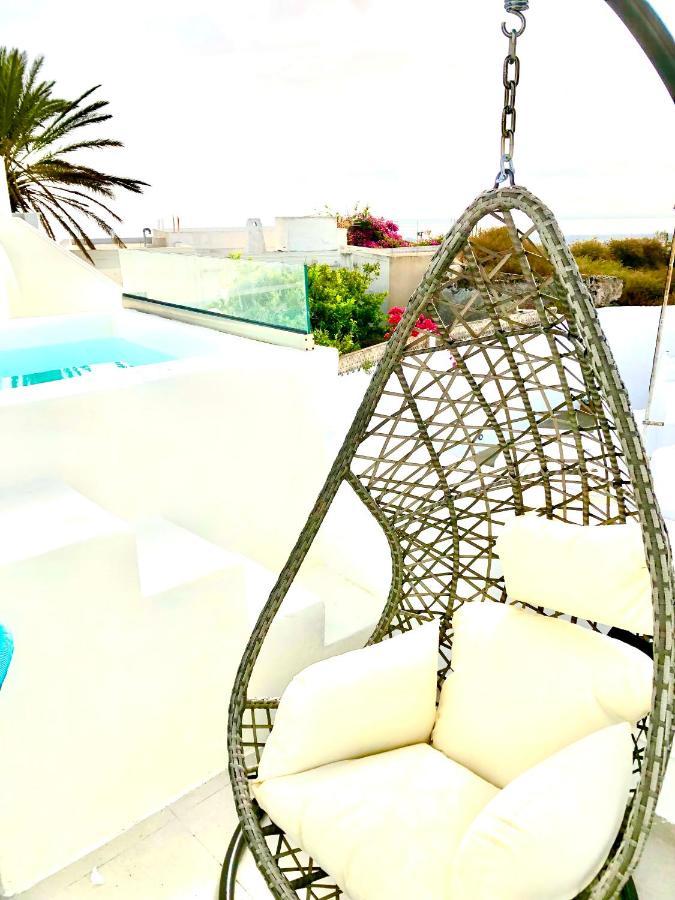Oldtown Suites Fira Екстер'єр фото