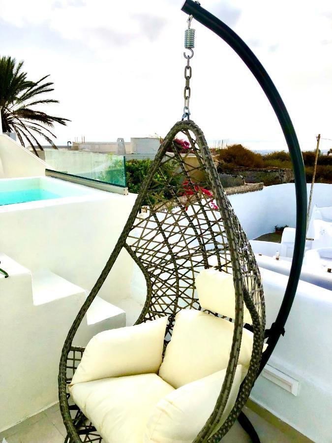 Oldtown Suites Fira Екстер'єр фото