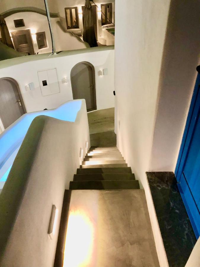 Oldtown Suites Fira Екстер'єр фото